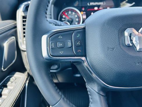 Used 2024 RAM 1500 Laramie image 16