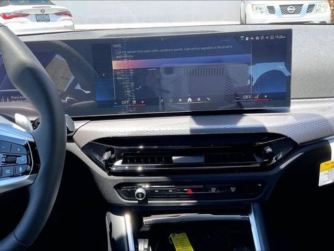 New 2026 BMW 330i Sedan w/ Convenience Package RWD image 6