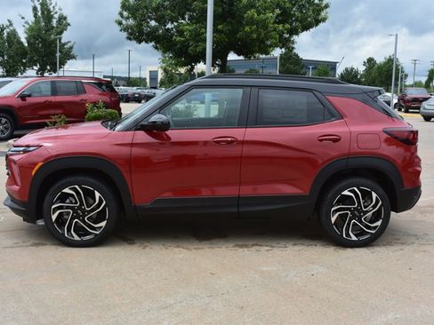 New 2026 Chevrolet TrailBlazer RS w/ Convenience Package AWD/4WD image 10