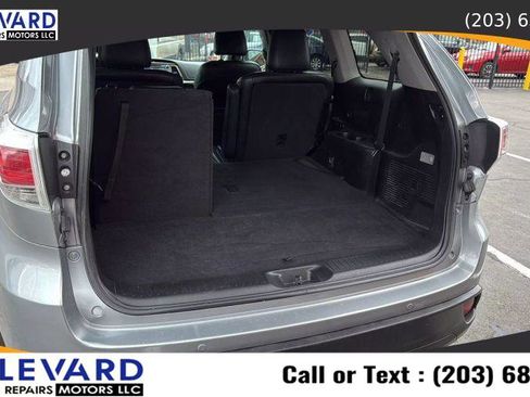 Used 2016 Toyota Highlander Limited image 36