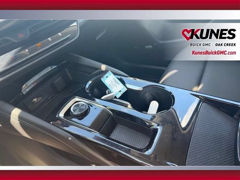 Used 2024 Buick Envision Preferred AWD/4WD image 26