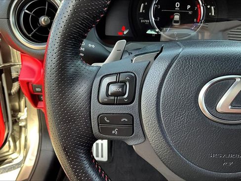 Used 2022 Lexus IS 350 F Sport image 11