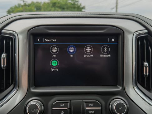 Used 2020 Chevrolet Silverado 1500 LT Trail Boss AWD/4WD image 41