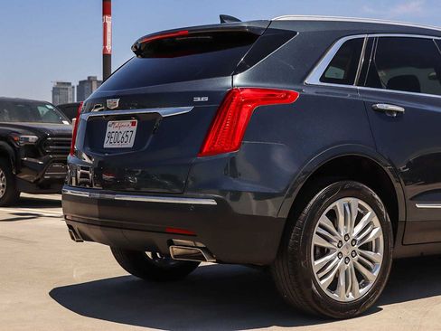 Used 2019 Cadillac XT5 Premium Luxury FWD image 9