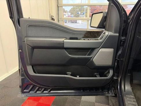 Used 2022 Ford F150 Lariat w/ Equipment Group 501A Mid AWD/4WD image 11