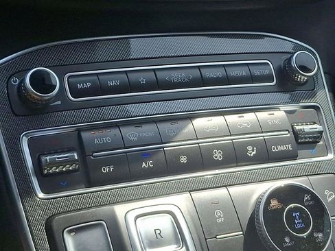 Used 2023 Hyundai Santa Fe XRT image 15