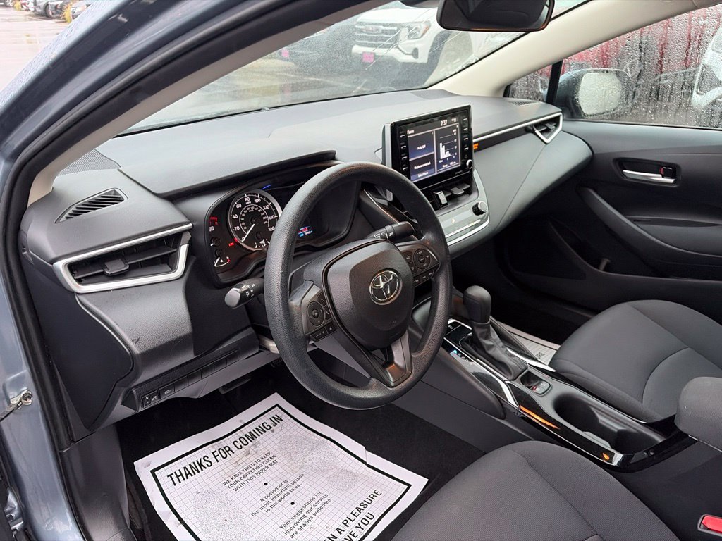 Used 2021 Toyota Corolla LE FWD image 23