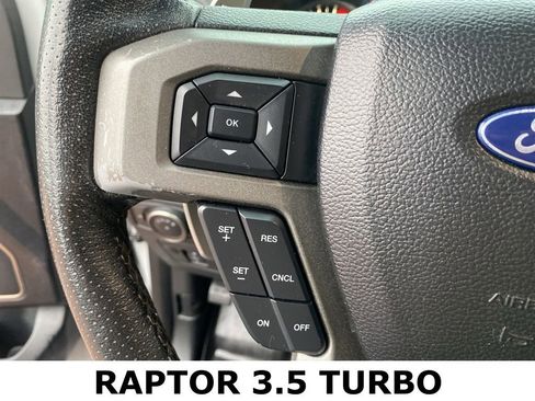 Certified 2017 Ford F150 Raptor w/ Equipment Group 802A Luxury image 30