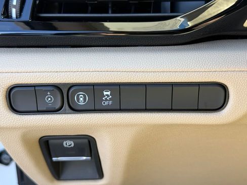 Used 2026 Acura MDX SH-AWD image 29