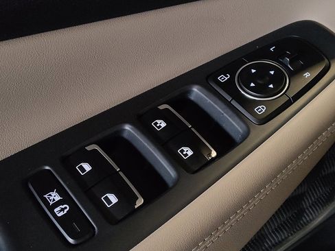 Used 2020 Hyundai Santa Fe SEL w/ Convenience + Premium Package image 27