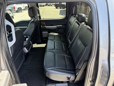 Used 2025 Ford F250 Lariat AWD/4WD image 16