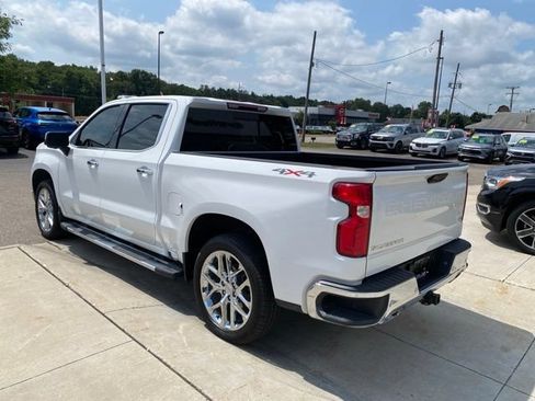 Used 2023 Chevrolet Silverado 1500 LTZ w/ LTZ Premium Package AWD/4WD image 8