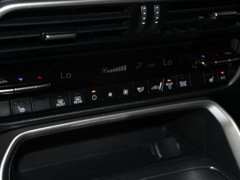 Used 2024 MAZDA CX-90 3.3 Turbo w/ Preferred Plus image 15