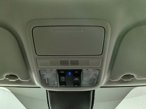 New 2026 Honda Odyssey Touring image 24