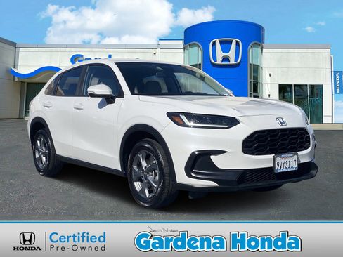 Certified 2026 Honda HR-V LX image 1