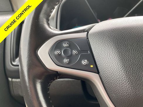 Used 2022 Chevrolet Colorado LT w/ Luxury Package RWD image 12