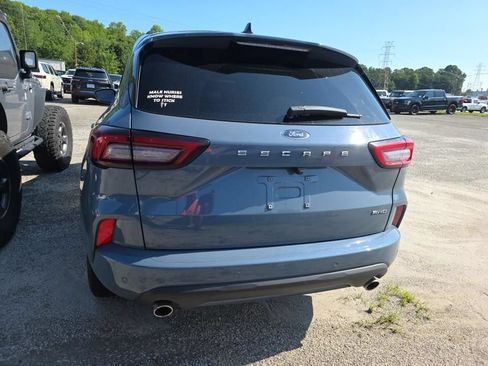 Used 2023 Ford Escape ST-Line w/ Tech Pack #1 AWD/4WD image 12