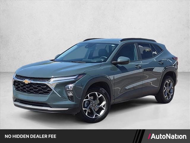Used 2025 Chevrolet Trax LT w/ LT Convenience Package FWD image 1