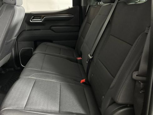 Used 2024 Chevrolet Silverado 1500 RST AWD/4WD image 19