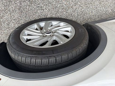 Used 2022 Lincoln Corsair FWD image 11