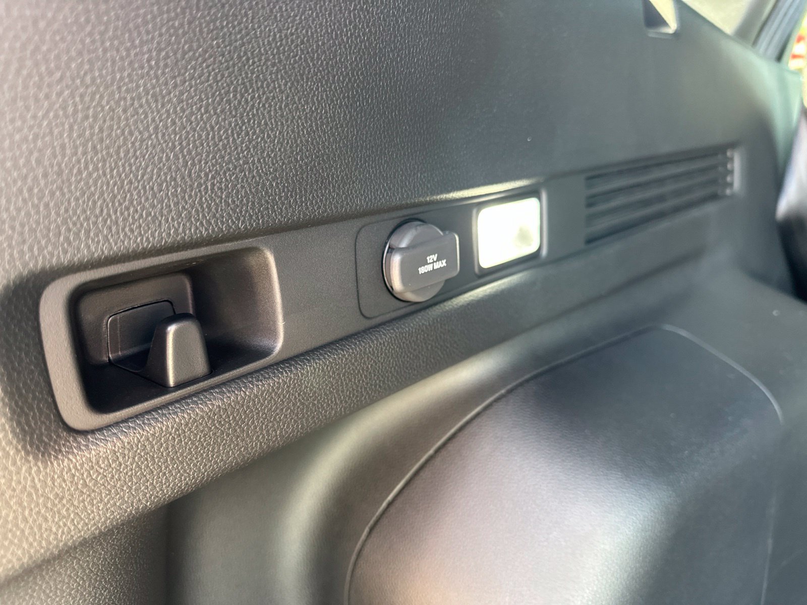 Used 2025 Honda CR-V Sport-L image 30