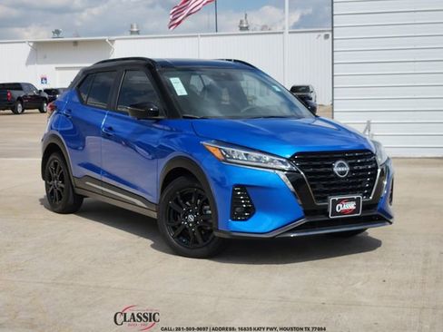 Used 2024 Nissan Kicks SR w/ SR Premium Package image 1