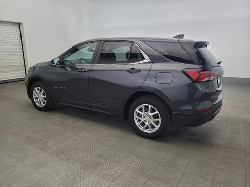 Used 2023 Chevrolet Equinox LT image 3