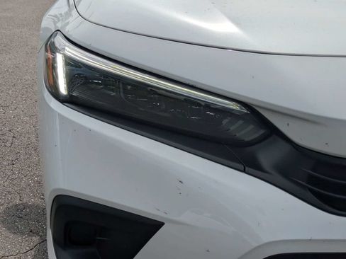 Used 2023 Honda Civic Sport image 10