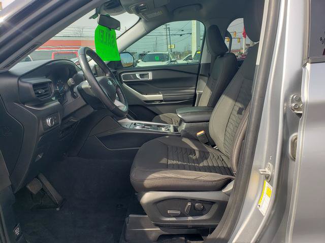Used 2021 Ford Explorer XLT AWD/4WD image 10
