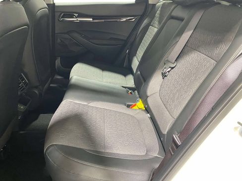 New 2026 Kia Seltos S AWD/4WD image 12