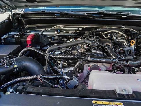 New 2025 Toyota Tacoma TRD Sport image 12