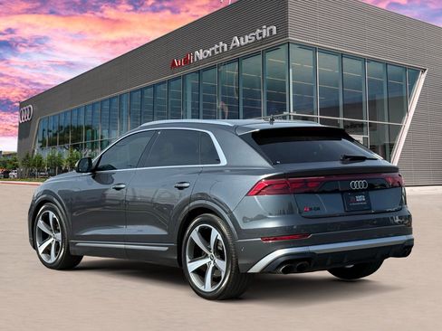 Used 2024 Audi SQ8 Prestige AWD/4WD image 7