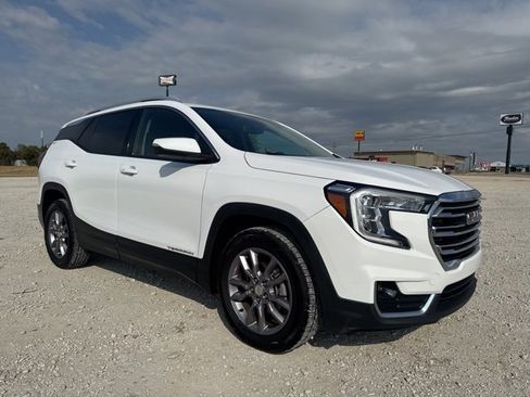 Used 2023 GMC Terrain SLT image 7
