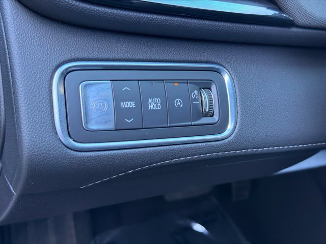 Used 2025 Buick Enclave Sport Touring w/ Super Cruise Package FWD image 23