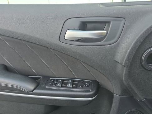 Used 2023 Dodge Charger SXT image 12