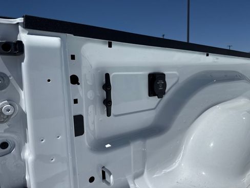 New 2026 RAM 2500 Tradesman AWD/4WD image 30