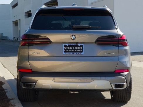 New 2026 BMW X5 xDrive40i w/ Climate Comfort Package image 6