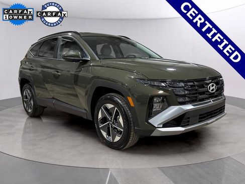 Certified 2025 Hyundai Tucson SEL image 1