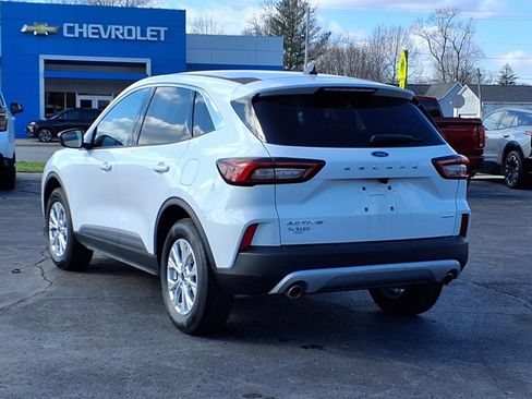 Used 2024 Ford Escape Active image 2