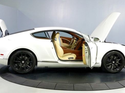 Used 2012 Bentley Continental GT image 7