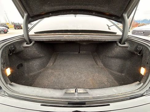 Used 2019 Chrysler 300 S image 46