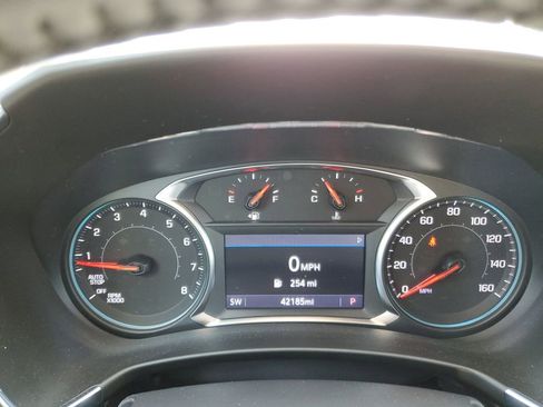 Used 2022 Chevrolet Equinox Premier image 18