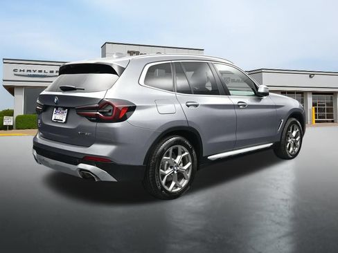 Used 2024 BMW X3 xDrive30i AWD/4WD image 5