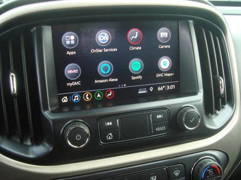 Used 2020 GMC Canyon Denali image 14