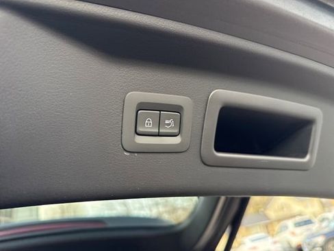 Used 2024 MAZDA CX-90 3.3 Turbo w/ Preferred Plus image 30