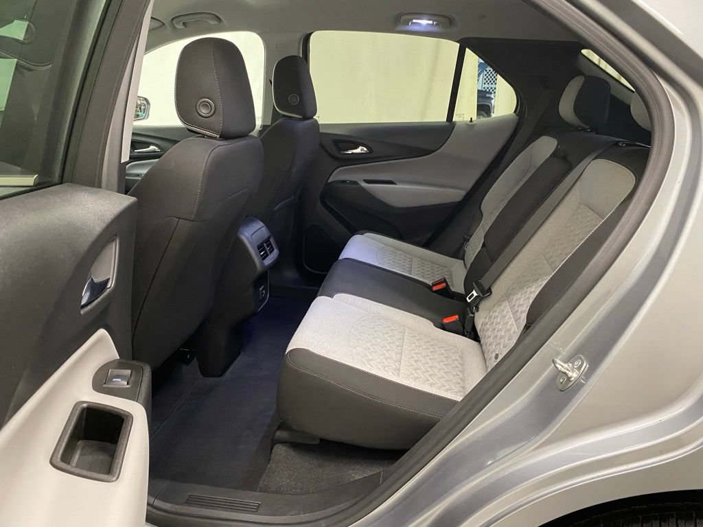 Used 2024 Chevrolet Equinox LT AWD/4WD image 16