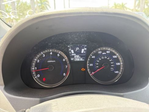 Used 2012 Hyundai Accent GLS w/ Premium Pkg 3 FWD image 24