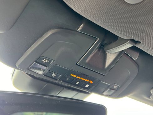 Used 2019 Porsche 911 Targa 4 GTS image 39