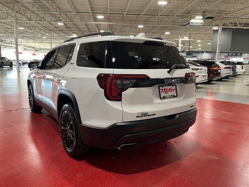 Certified 2023 GMC Acadia SLE w/ Driver Convenience Package image 8
