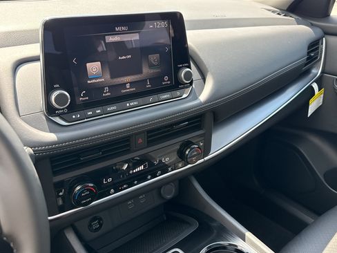 New 2026 Nissan Rogue Dark Armor AWD/4WD image 21